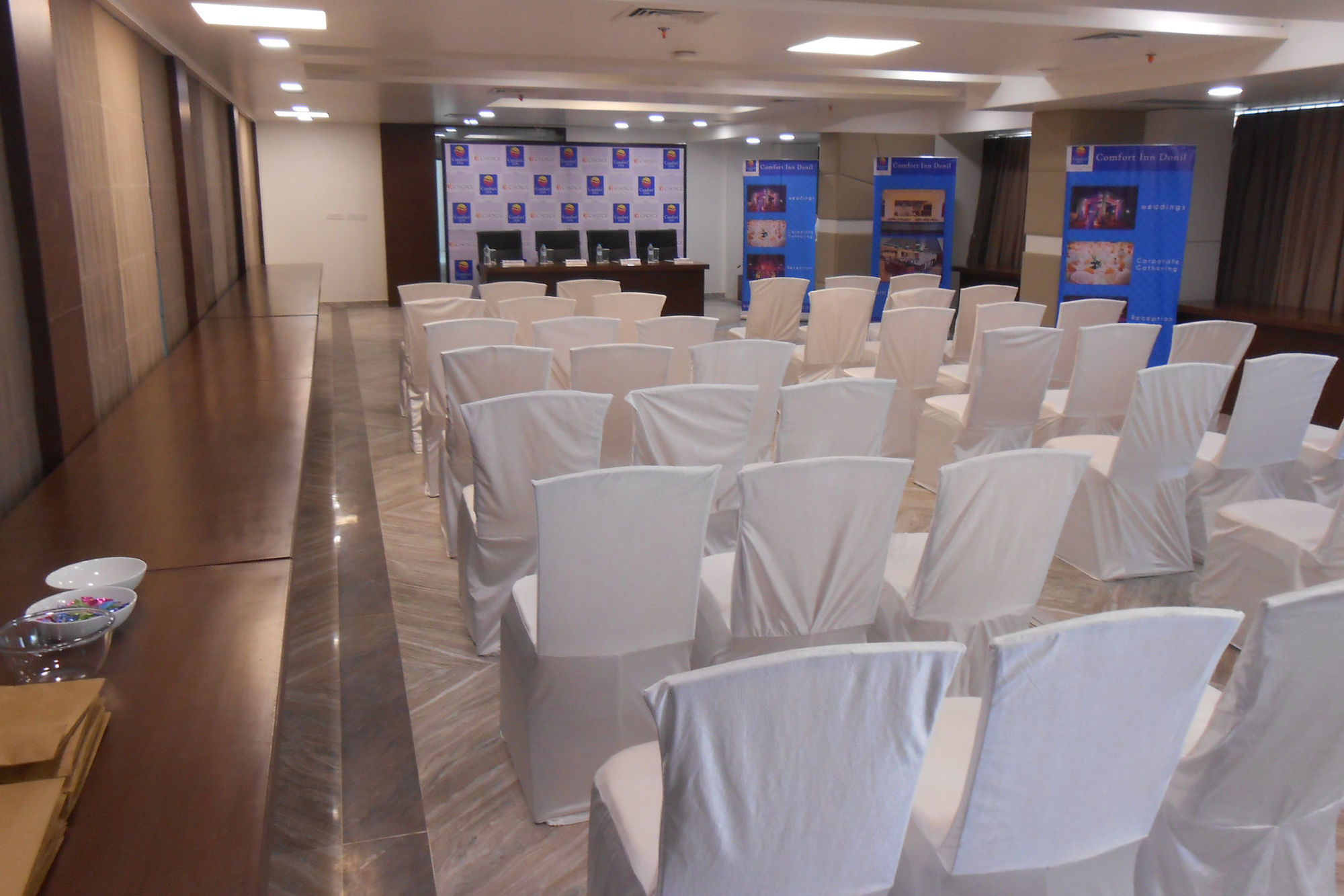 Comfort Inn Donil ואדודרה מתקנים תמונה