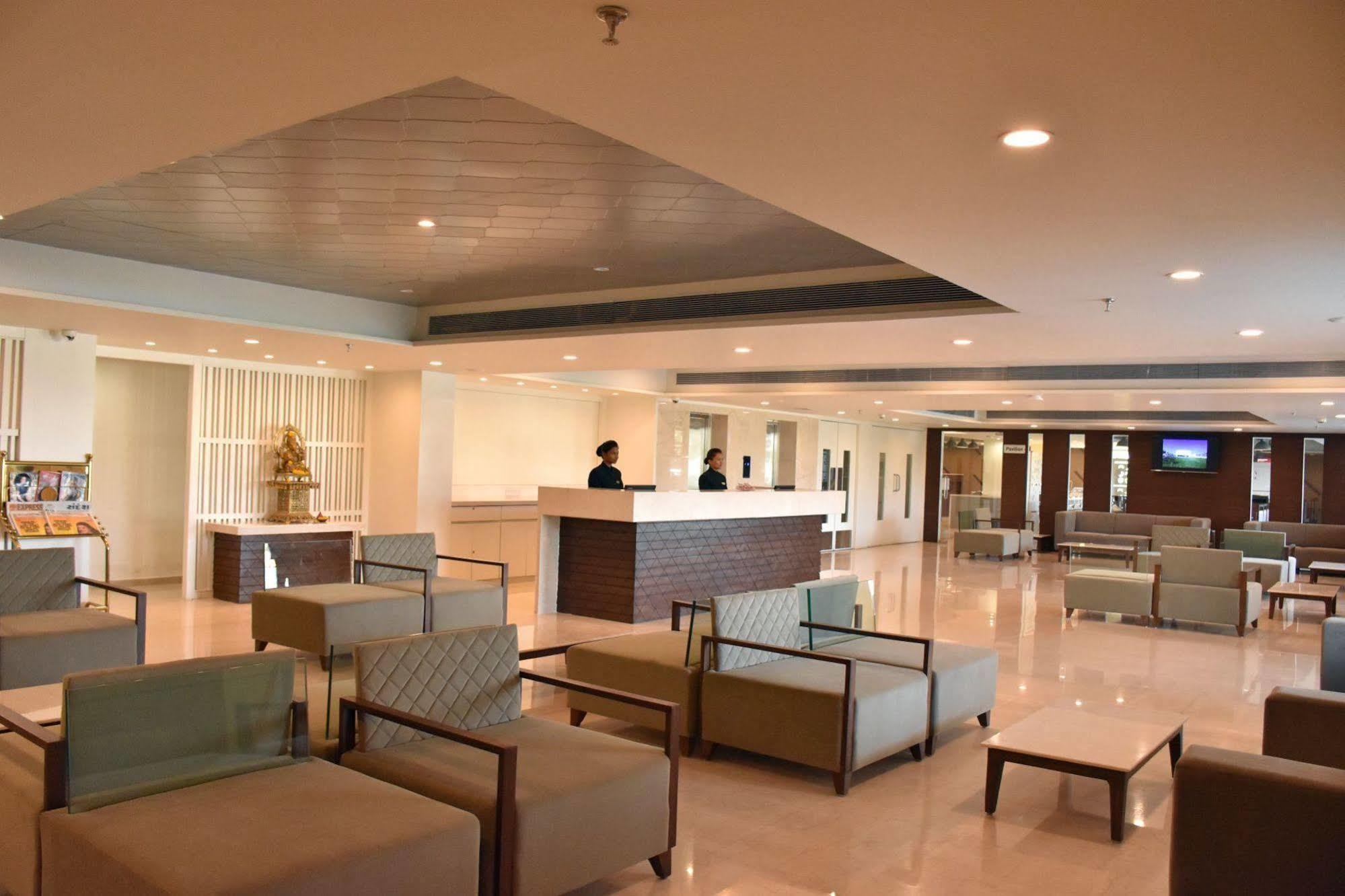 Comfort Inn Donil ואדודרה מראה חיצוני תמונה