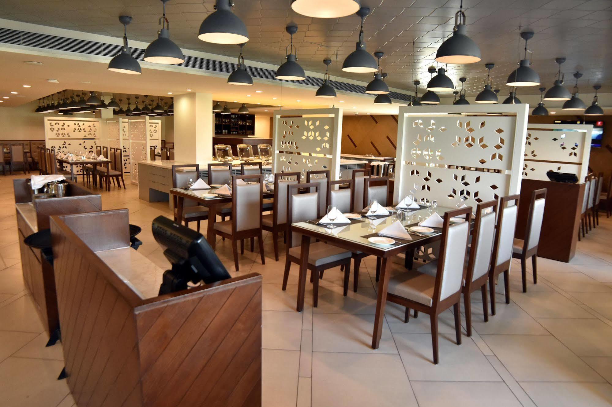 Comfort Inn Donil ואדודרה מראה חיצוני תמונה
